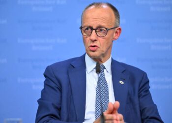 Friedrich Merz, CDU Genel Başkanlığına Yeniden Seçildi